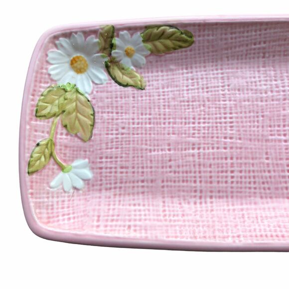 Vintage Shabby Chic I. W. Rice & CO. Inc. Irice Pink Woven Daisy Tray Ceramic - Picture 2 of 5